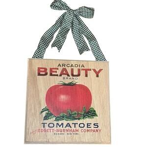Vintage Wood Wall Decor Tomatoes - Arcadia Beauty Brand - New York - Farmhouse
